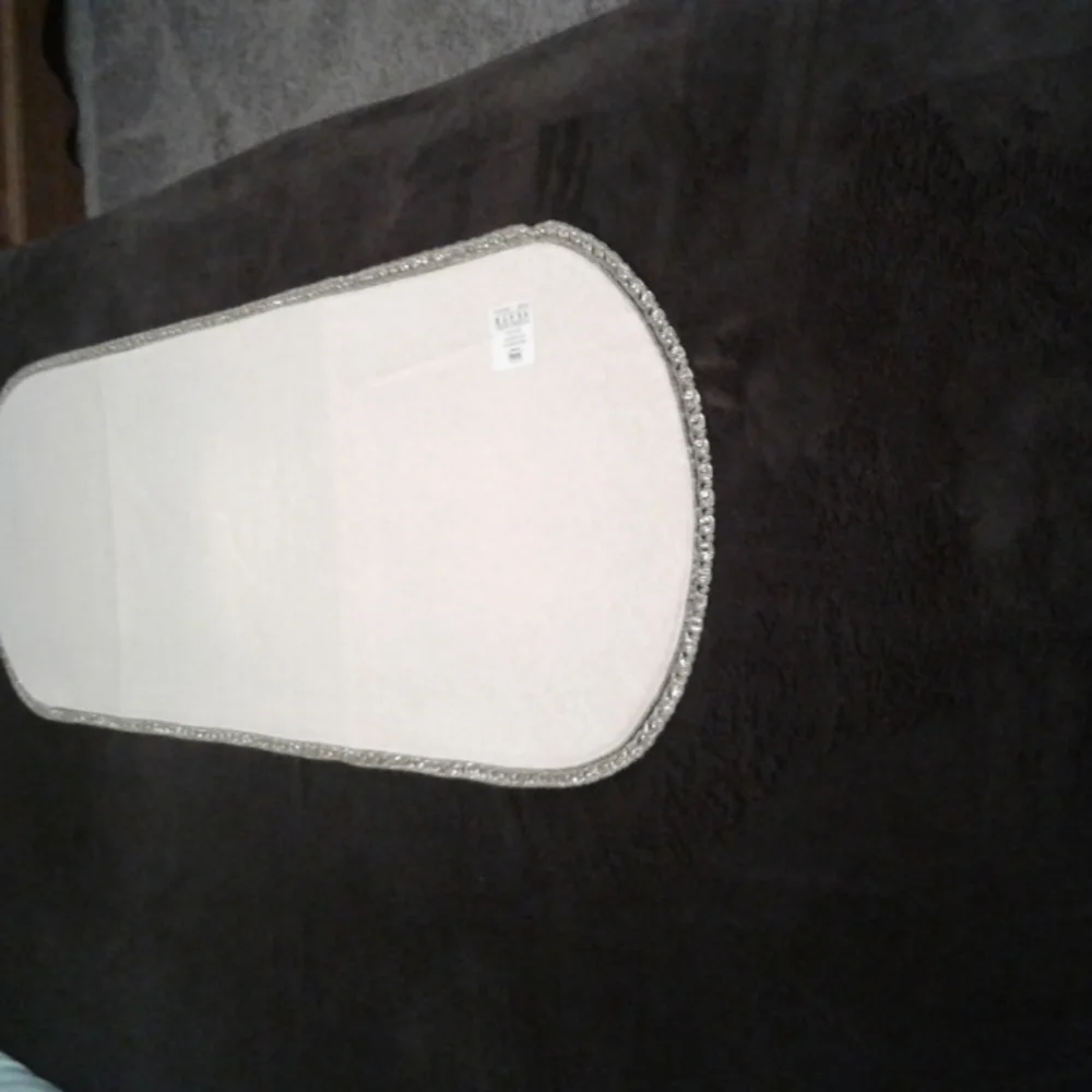 Table Runner - Picture 2 of 5
